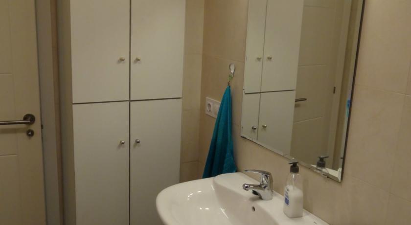 Malaga Apartamentos - Montano, 18 Bilik gambar